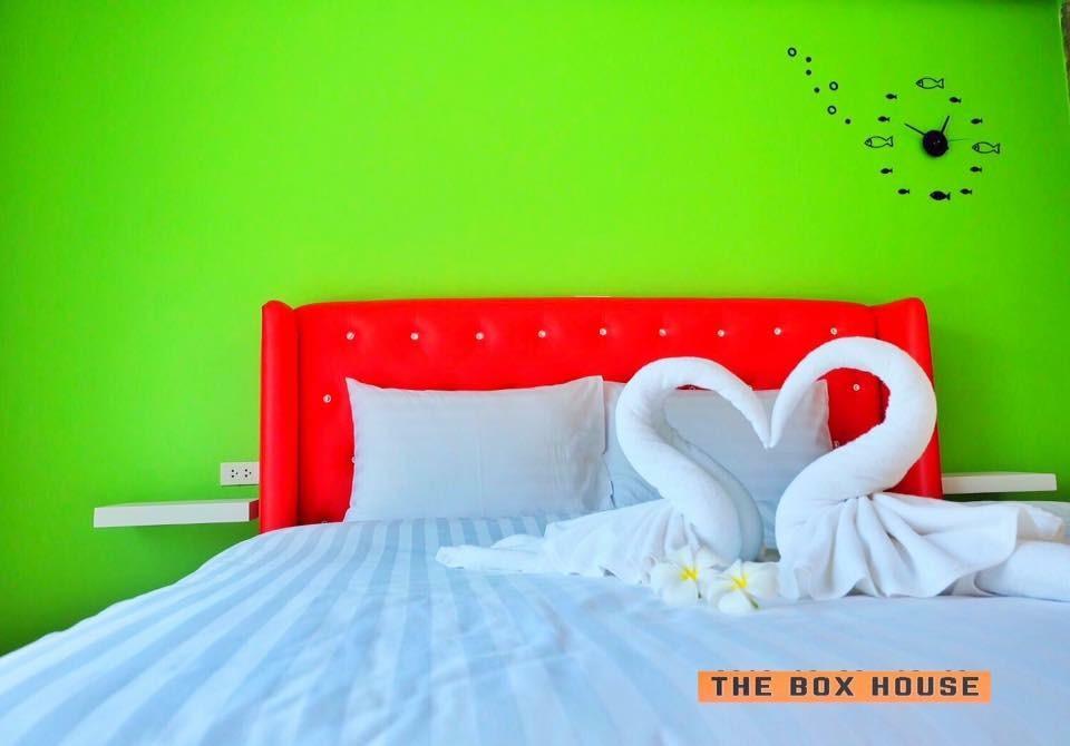 Hotel The Box House à Krabi town Extérieur photo